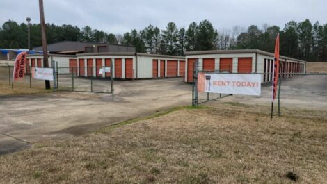 Entrance to Boulevard Storage Center.
