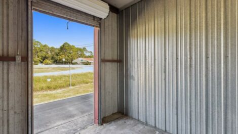 Empty storage unit at Moultrie Route 133 Storage in Moultrie.