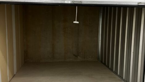 Storage unit 7 inside view.